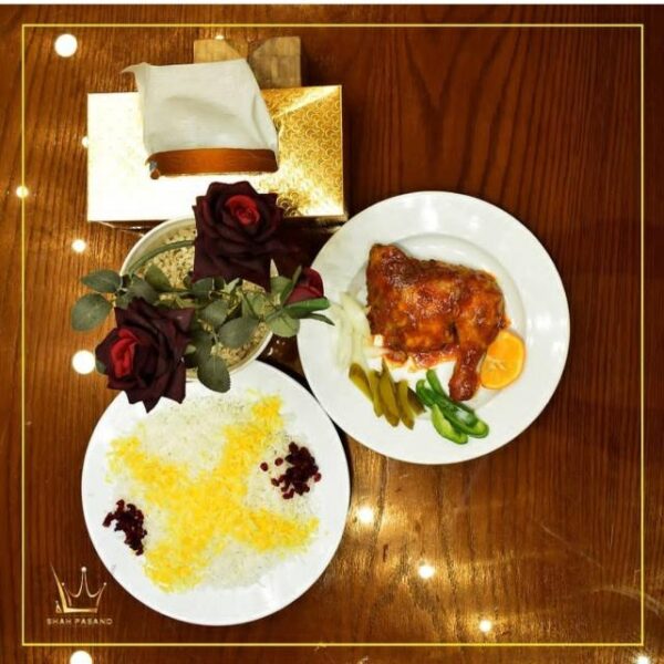 66602b48318ec چلو مرغ سس پز (ران) - Image 1